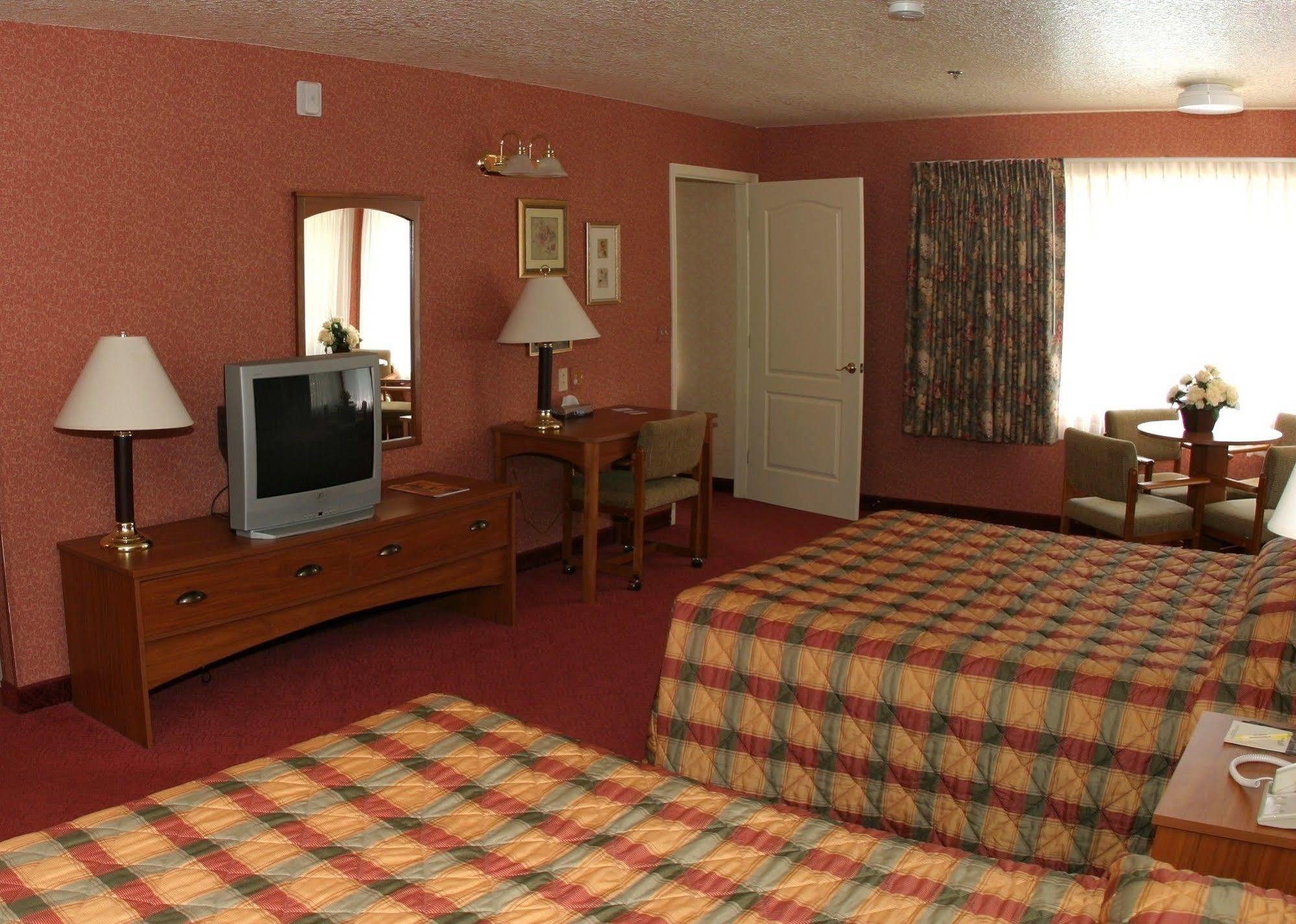 Murphys Suites מראה חיצוני תמונה